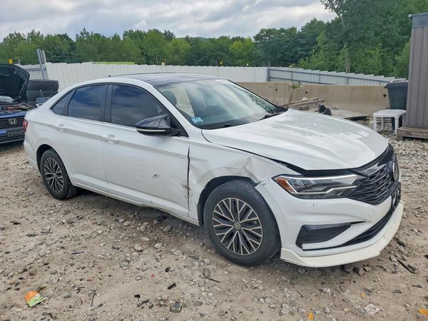 2021 VOLKSWAGEN JETTA