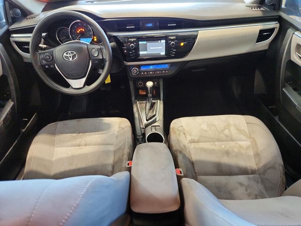 2016 TOYOTA COROLLA