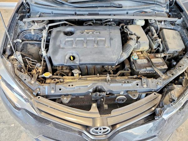 2016 TOYOTA COROLLA