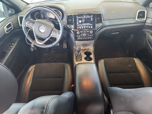 2021 JEEP GRAND CHEROKEE Laredo