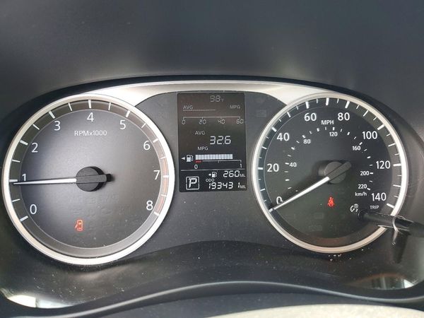 2022 NISSAN KICKS S