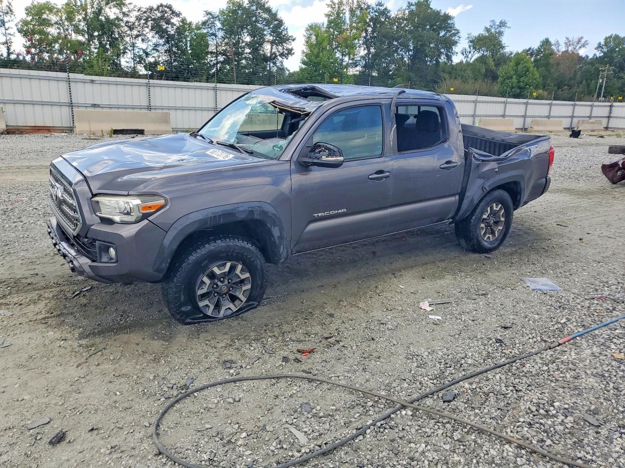 2016 TOYOTA TACOMA