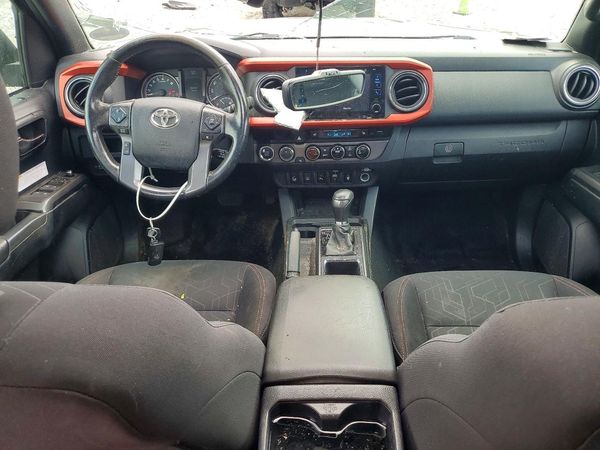 2016 TOYOTA TACOMA