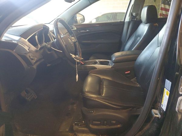 2012 CADILLAC SRX Luxury