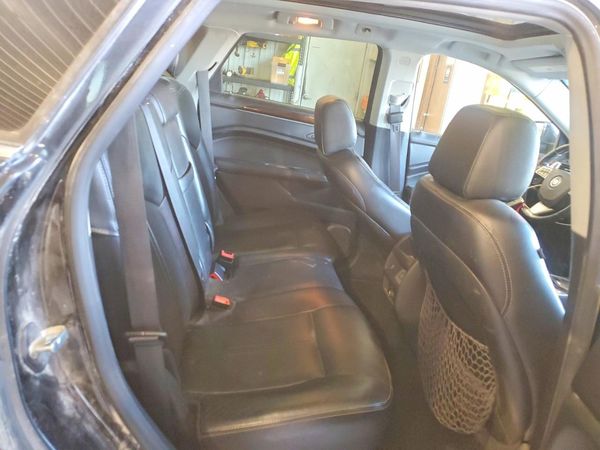 2012 CADILLAC SRX Luxury