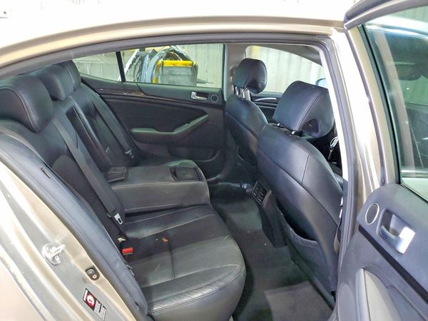 2014 KIA CADENZA EX
