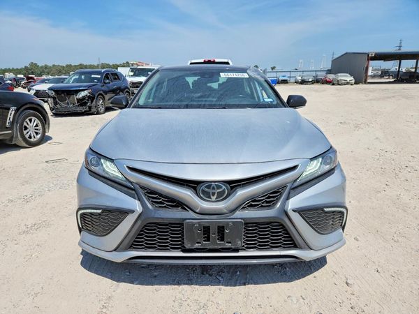 2023 TOYOTA CAMRY