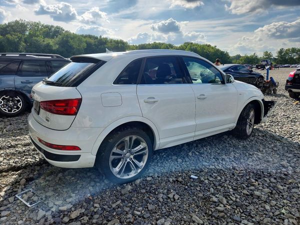 2016 AUDI Q3