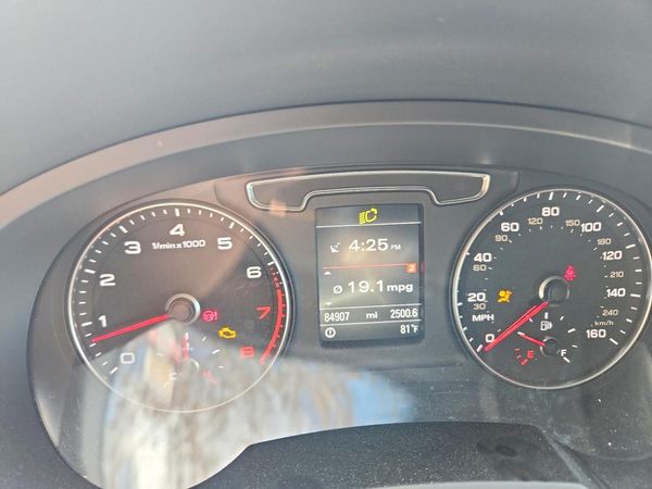 2016 AUDI Q3