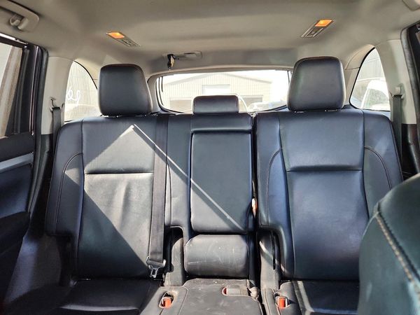 2019 TOYOTA HIGHLANDER SE/XLE — SUVN