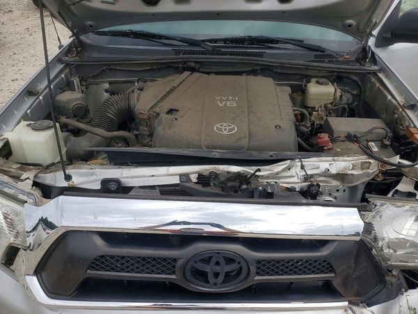 2012 TOYOTA TACOMA — Engine bay