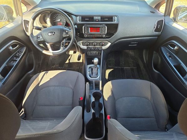 2016 KIA RIO LX A/T