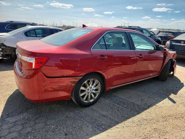 2012 TOYOTA CAMRY