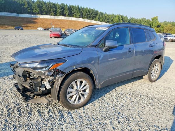 2024 TOYOTA COROLLA CROSS