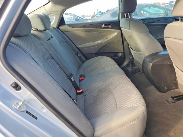 2014 HYUNDAI SONATA GLS/ GLS Popular