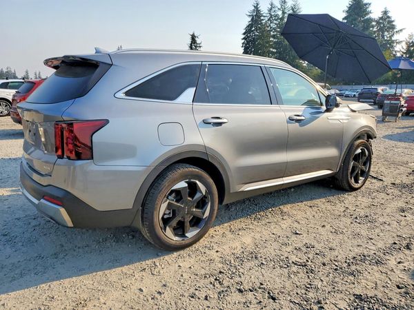 2025 KIA SORENTO