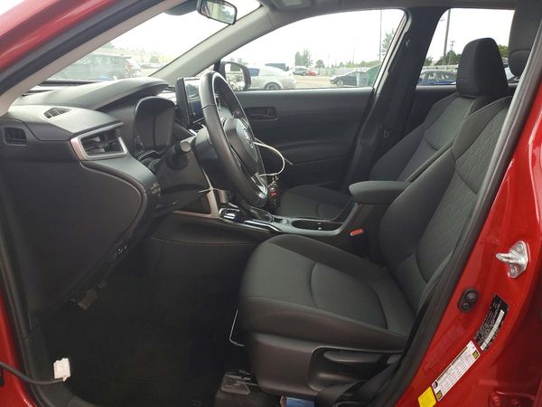2023 TOYOTA COROLLA CROSS LE
