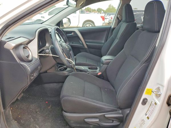 2018 TOYOTA RAV4 Adventure/XLE
