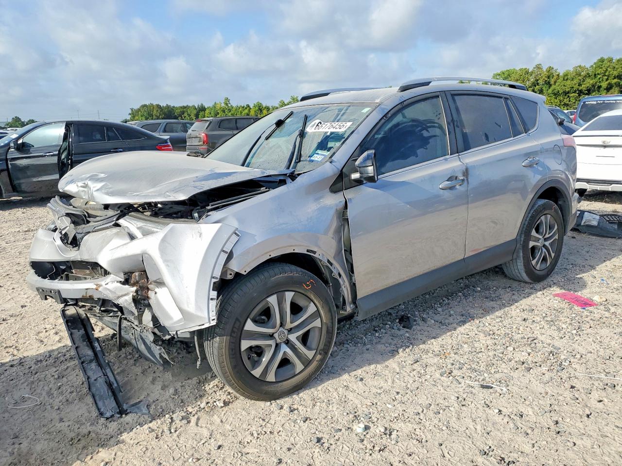 2016 TOYOTA RAV4 LE (X Grade)