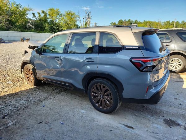 2025 SUBARU FORESTER