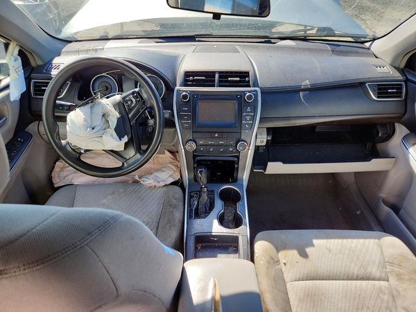 2017 TOYOTA CAMRY