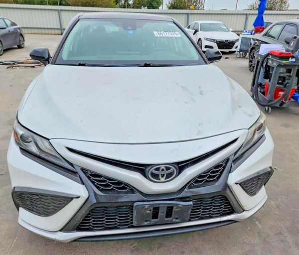 2021 TOYOTA CAMRY