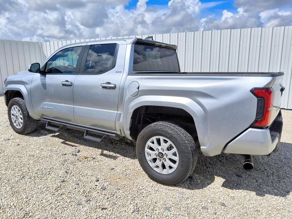 2025 TOYOTA TACOMA
