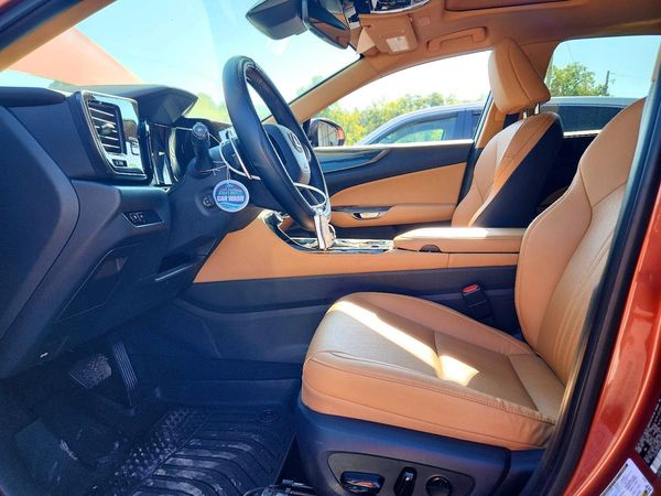 2025 LEXUS NX 350 Premium