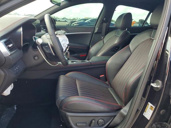 2024 GENESIS G70