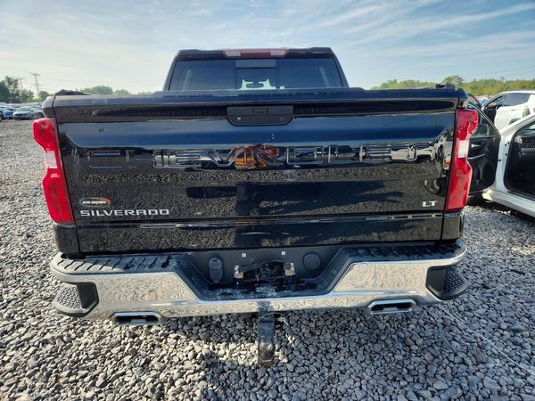 2021 CHEVROLET SILVERADO LT — DIRR