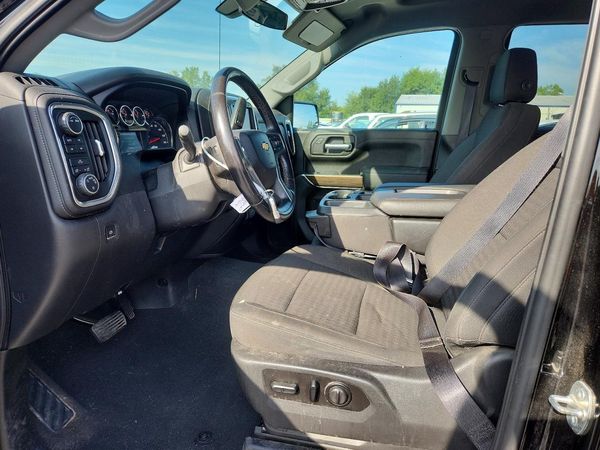 2021 CHEVROLET SILVERADO LT — DENT