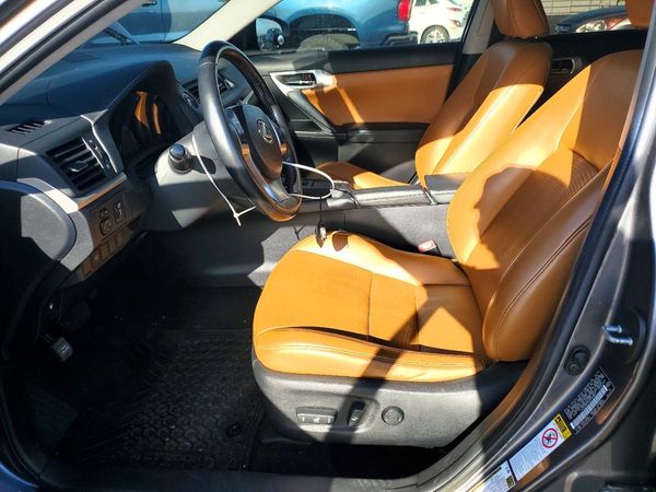 2013 LEXUS CT 200 200h