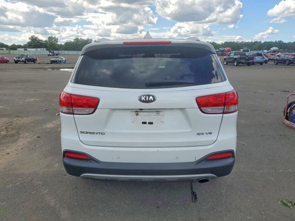 2016 KIA SORENTO