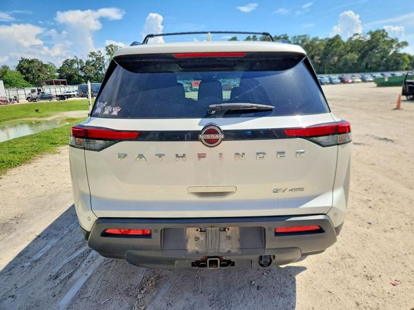 2022 NISSAN PATHFINDER