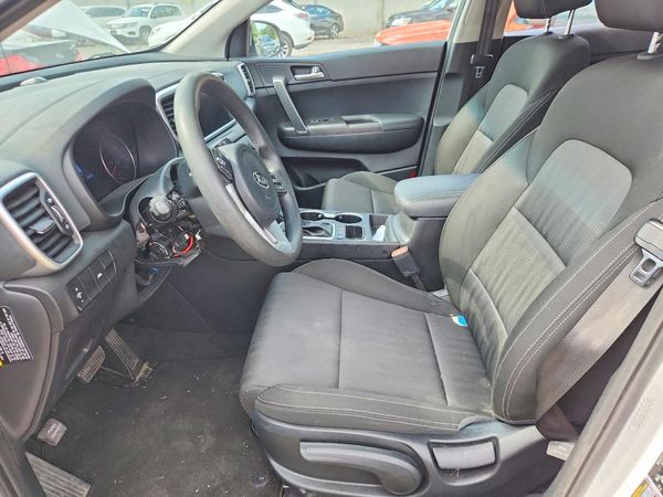 2022 KIA SPORTAGE LX, LX Value Edition Pkg — DENT