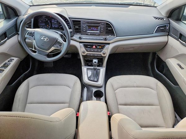 2018 HYUNDAI ELANTRA