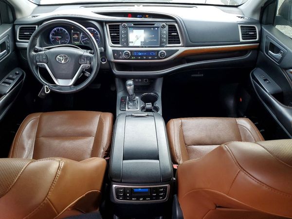 2018 TOYOTA HIGHLANDER Ltd/Ltd Platinum