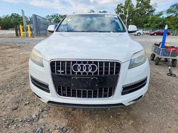 2014 AUDI Q7 Premium Plus — DIRF