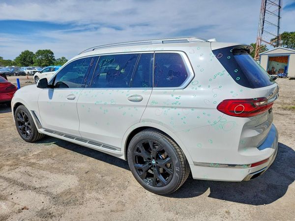 2019 BMW X7