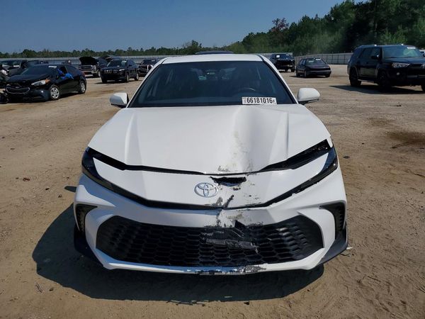 2026 TOYOTA CAMRY