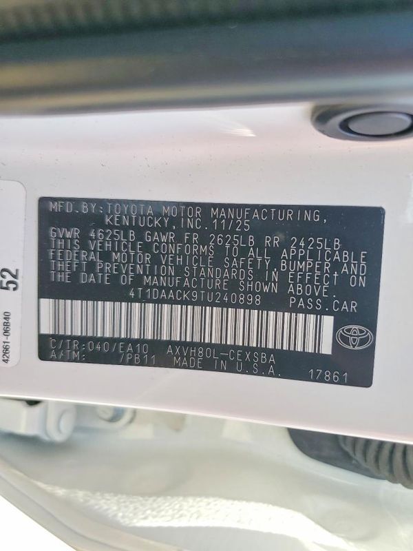 2026 TOYOTA CAMRY