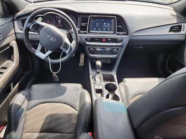 2019 HYUNDAI SONATA