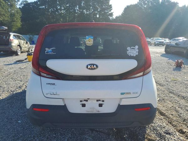 2021 KIA SOUL