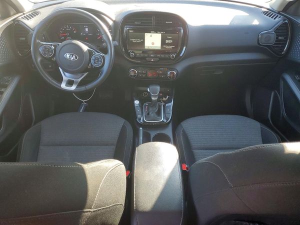 2021 KIA SOUL