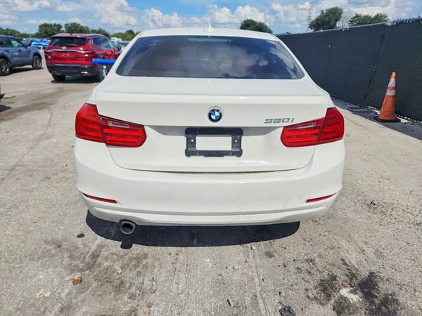 2015 BMW 320 320i