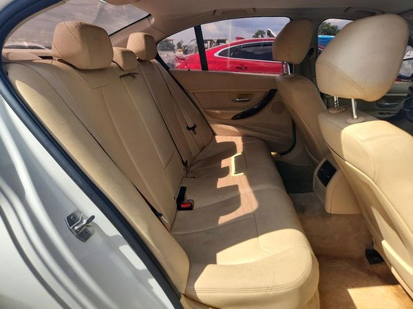 2015 BMW 320 320i