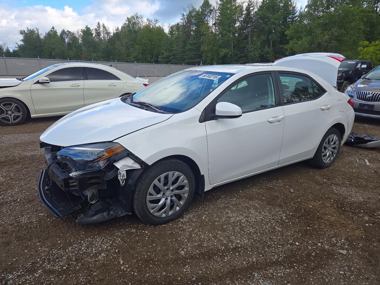 2018 TOYOTA COROLLA L/LE/SE/XLE/XSE — Front 3/4