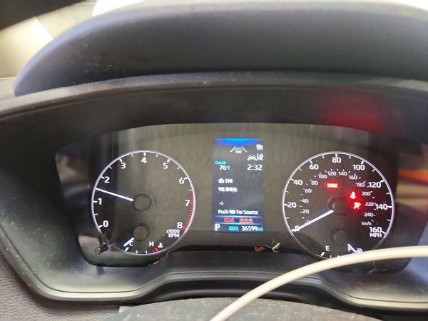 2024 TOYOTA COROLLA