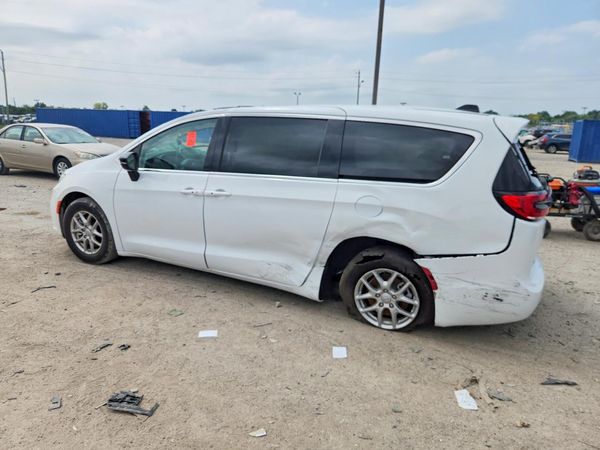 2026 CHRYSLER PACIFICA Select — DSRA