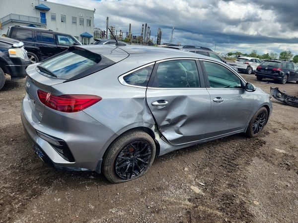 2022 KIA FORTE